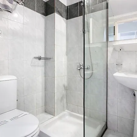 Paradise Zante Standard 3 Apartman *