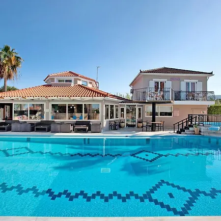 Paradise Zante Standard 3 Apartman Laganász
