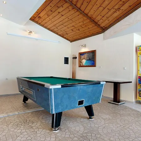 Apartman Paradise Standard 3 *